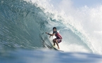 Succès historique du Français Jérémy Florès sur la vague de Pipeline à Hawaï