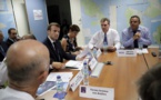Après le chlordécone en Martinique, Macron attendu sur les sargasses en Guadeloupe