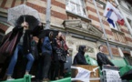 En banlieue parisienne, un lycée "symbole" de la lutte contre l'amiante à l'école