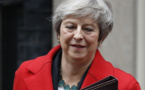 Theresa May lutte pour sa survie sur le Brexit