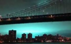 Lumières bleues et rumeurs d'extra-terrestres au-dessus de New York