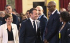 Vie chère en Outre-mer: Emmanuel Macron accuse les sur-rémunérations et les monopoles