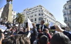 Plusieurs dizaines de milliers d'Algériens manifestent contre un 5e mandat de Bouteflika