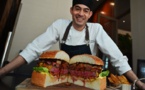 A Tokyo, un méga-burger à 800 euros pour célébrer le nouvel empereur