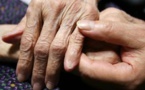 « Aidants Feti’i », une aide de 50 000 francs par mois pour assister les personnes vulnérables 