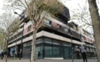 Paris: un violent incendie détruit en partie un immeuble sans faire de victimes