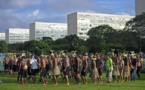 Brésil: plus de 2.000 indigènes convergent vers le centre de Brasilia