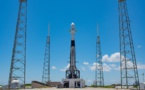 SpaceX a lancé la première grappe de sa constellation de satellites