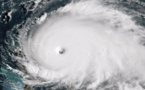 L'ouragan Dorian passe en catégorie 5, s'abat sur les Bahamas
