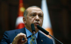 Syrie: Erdogan appelle les forces kurdes à désarmer et exclut toute trêve