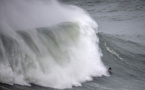 Surf de grosses vagues: Justine Dupont face au monstre