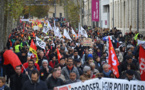 Dans la rue, les transports et de nombreux secteurs, mobilisation massive contre la réforme des retraites
