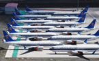 Boeing se résout à suspendre la production du 737 MAX, interdit de vol