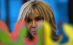 Brigitte Macron sort de l'ombre pour lancer les "Pièces jaunes"
