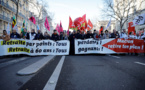 Retraites: des dizaines de milliers de manifestants "déterminés" malgré une mobilisation en baisse