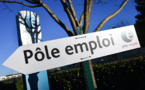 Dix millions de salariés en chômage partiel, afflux encore limité à Pôle emploi