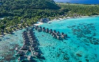 Louis Wane lorgne sur le Sofitel de Moorea