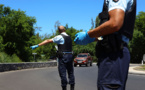 La Réunion : une centaine de voitures brûlées