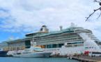 Papeete: Escale du paquebot "Radiance of the seas", la ville se mobilise