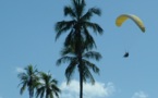 Un parapentiste chute de 10 mètres à Punaauia