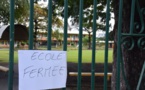 Ecoles fermées : la tension monte