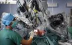 Quatre premières de cyberchirurgie, une technique d'avenir