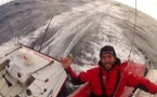 Secoué dans le Pacifique, le skipper Tanguy De Lamotte rêve de la Polynésie