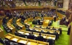 Les ministres papous interdits de voyages à l’étranger