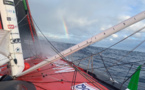Vendée Globe: Bestaven, toujours en tête, veut s'envoler