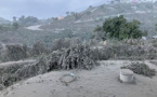 A Saint-Vincent, l'éruption d'un volcan provoque des coupures d'électricité