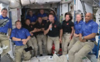 La capsule Crew Dragon de SpaceX amène de nouveaux astronautes sur l'ISS