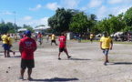 Les champions de pétanque de Rangiroa en route pour le championnat de Tahiti