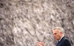 A Nouméa, Ayrault salue la "richesse" et la "force" de la culture kanak