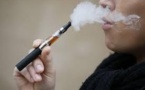 USA: de plus en plus de jeunes fument la cigarette électronique