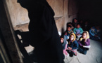 Afghanistan: les talibans laissent les collégiennes et lycéennes revenir en cours