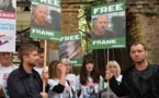 Greenpeace : Jude Law et Damon Albarn parmi les manifestants à Londres