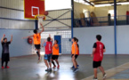 Les basketeurs de Nuku Hiva en forme
