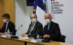 Ecoles: le gouvernement annonce 5 millions de masques FFP2 et des remplaçants