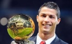 Ballon d'Or - Cristiano Ronaldo met Ribéry hors-jeu