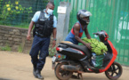 A Mayotte, des habitants bloquent les routes pour protester contre la violence