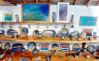 À Huahine, une expo en duo aux couleurs du lagon