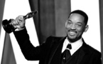 Will Smith s'excuse publiquement pour avoir giflé Chris Rock aux Oscars