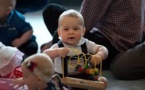 Premier engagement public pour le prince George: séance de jeu avec d'autres bébés