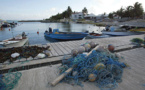 Guadeloupe: gel du prix du carburant des pêcheurs, après le blocage d'un chenal