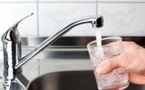 Il se soulage dans un réservoir d'eau potable, la ville tire la chasse