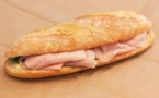 Un sandwich au jambon, fromage et cocaïne