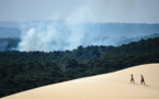 Le brasier repart en Gironde, "apocalypse de chaleur" lundi dans l'Ouest