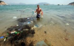 Des micro-fragments de plastique pollueraient 88% de la surface des océans