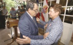 Avant son départ à la retraite, Matahi Brothers devient chevalier de l'ordre de Tahiti Nui