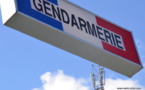 Ivre, elle percute les locaux de la gendarmerie à Rangiroa